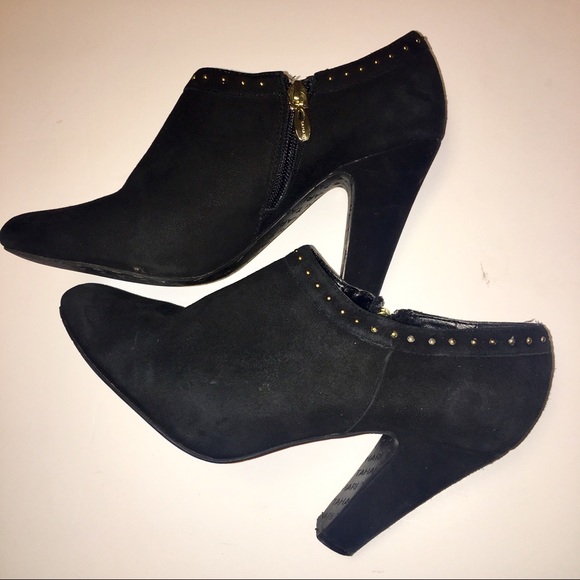 Tahari Shoes - Tahari romona black suede booties. Size 8.5